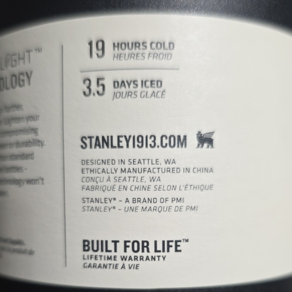 Stanley Black IceFlow Water Bottle - Picture 3 of 4